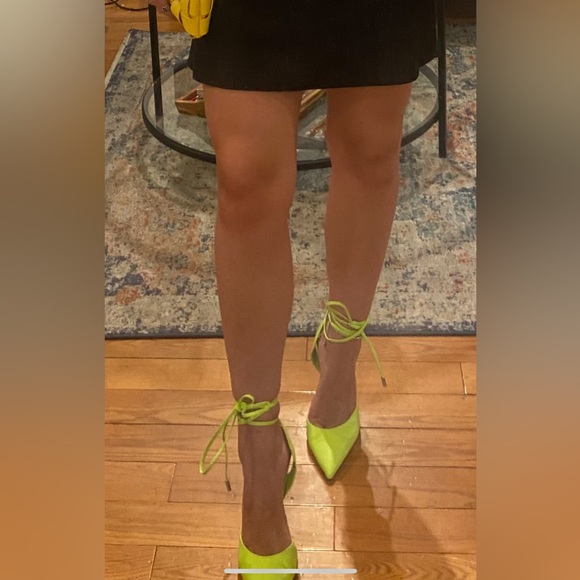 Lime neon green stilettos - Picture 2 of 5